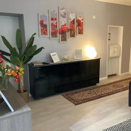 La Terrazza Di * كومو